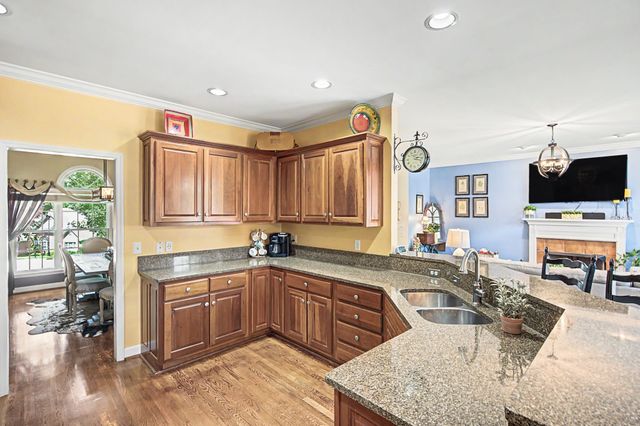 7401 Galahad Ct, Fairview, TN 37062