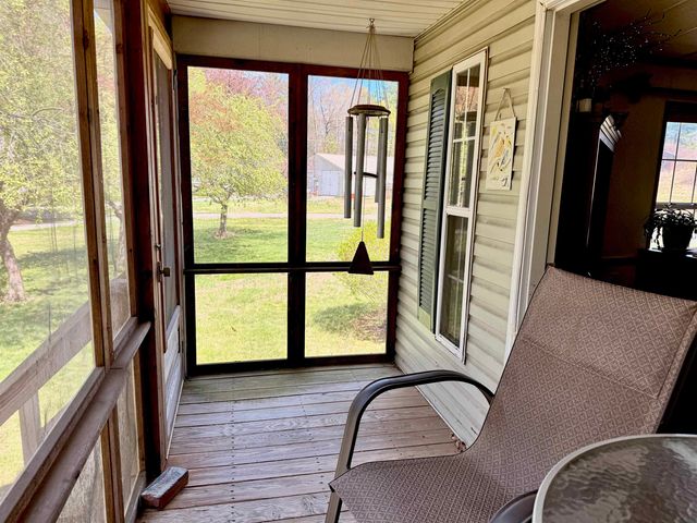 18 Lindy Road, Vernon, VT 05354