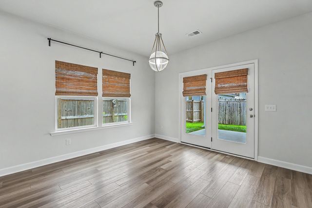 1423 Arabella Street, Charleston, SC 29414