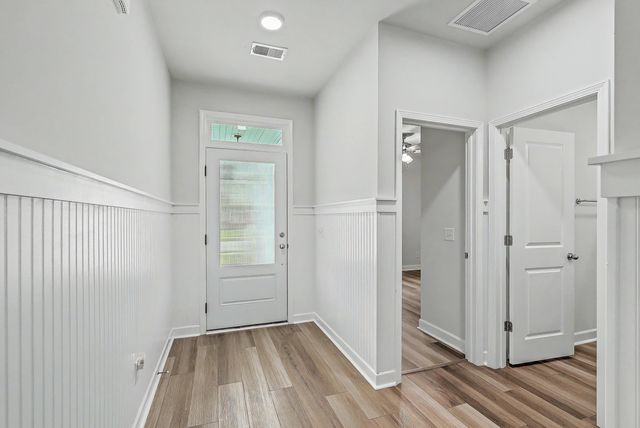 1423 Arabella Street, Charleston, SC 29414