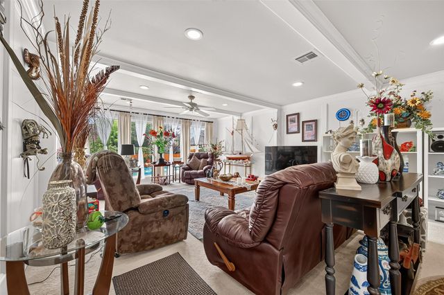 1914 Wagon Gap Trail, Houston, TX 77090