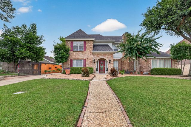1914 Wagon Gap Trail, Houston, TX 77090