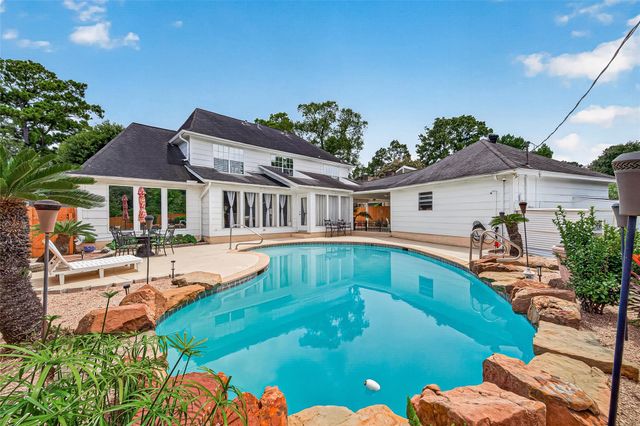 1914 Wagon Gap Trail, Houston, TX 77090