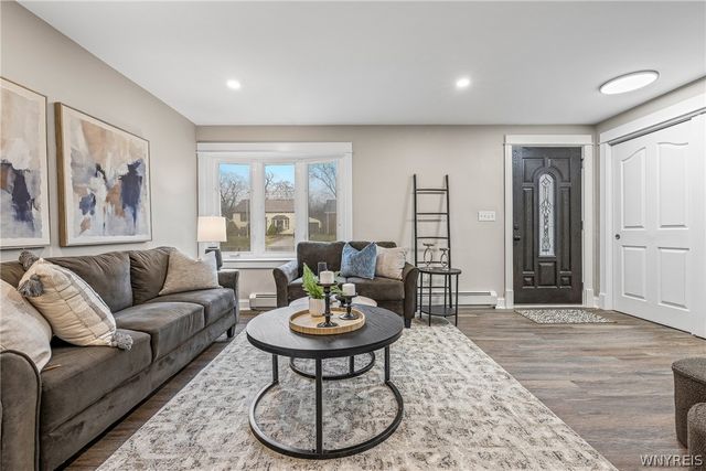 5032 Morgan Parkway, Hamburg, NY 14075