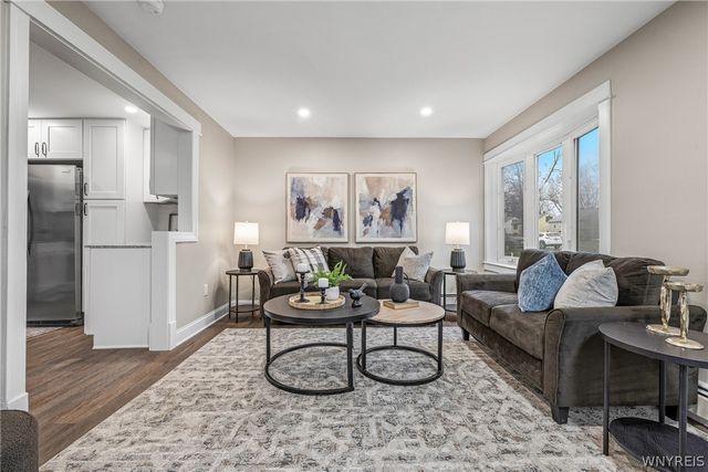 5032 Morgan Parkway, Hamburg, NY 14075