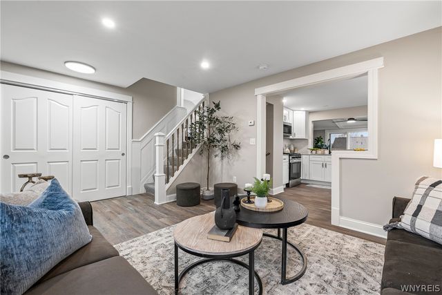 5032 Morgan Parkway, Hamburg, NY 14075