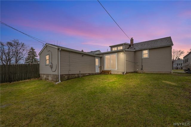 5032 Morgan Parkway, Hamburg, NY 14075