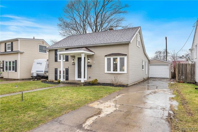 5032 Morgan Parkway, Hamburg, NY 14075