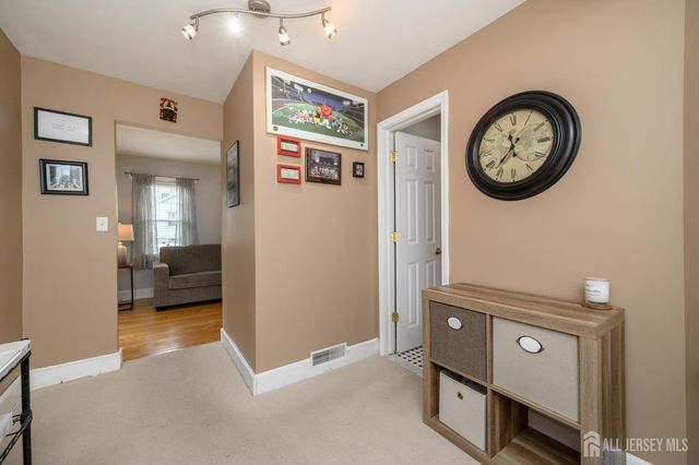 230 Jones Place, Rahway, NJ 07065