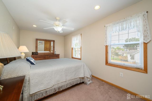 230 Jones Place, Rahway, NJ 07065