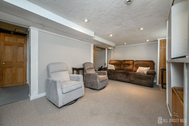 230 Jones Place, Rahway, NJ 07065