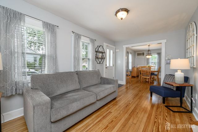 230 Jones Place, Rahway, NJ 07065
