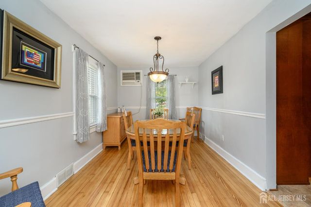 230 Jones Place, Rahway, NJ 07065