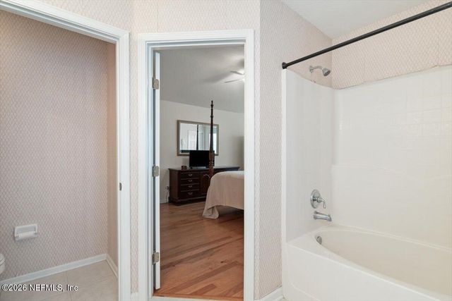 7543 SCARLET IBIS Lane, Jacksonville, FL 32256