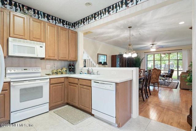 7543 SCARLET IBIS Lane, Jacksonville, FL 32256