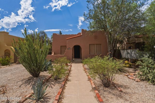 2040 E Hawthorne Street, Tucson, AZ 85719