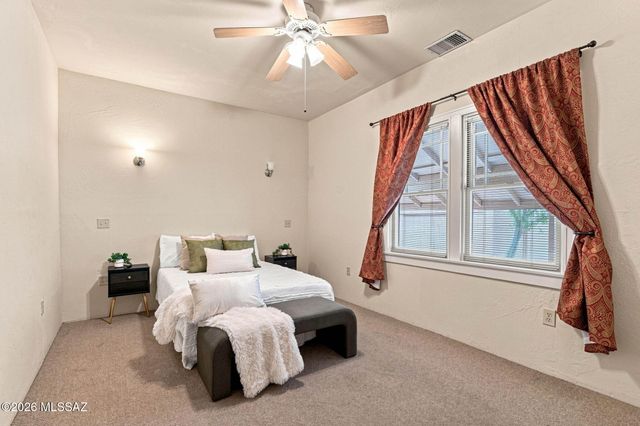 2040 E Hawthorne Street, Tucson, AZ 85719