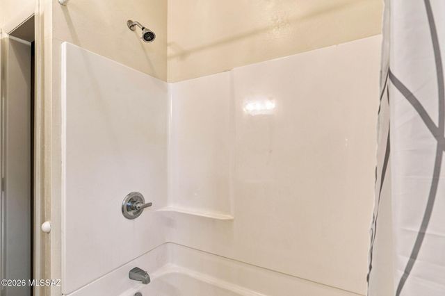 2040 E Hawthorne Street, Tucson, AZ 85719