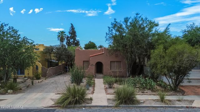 2040 E Hawthorne Street, Tucson, AZ 85719