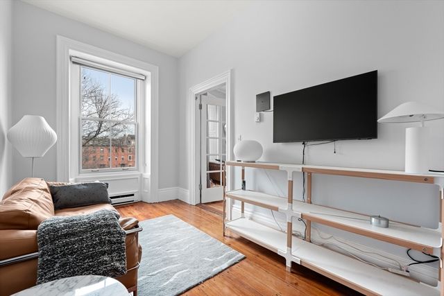 537 Massachusetts Ave 3, Boston, MA 02118