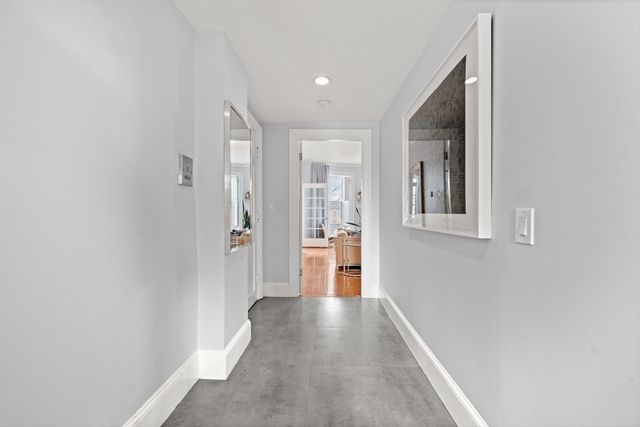 537 Massachusetts Ave 3, Boston, MA 02118