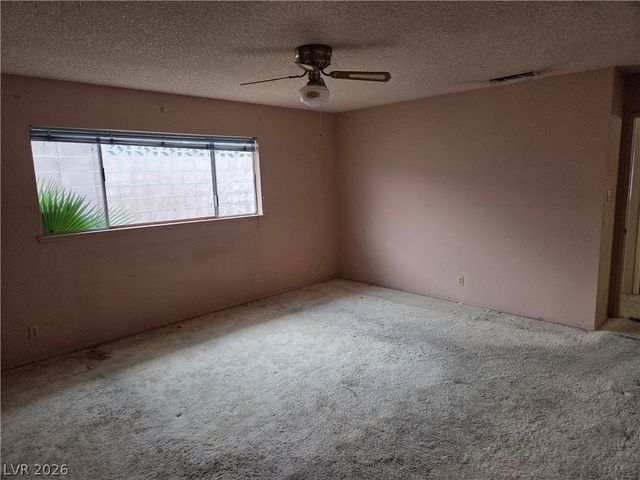 7725 Genzer Drive, Las Vegas, NV 89145