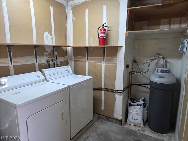 7725 Genzer Drive, Las Vegas, NV 89145