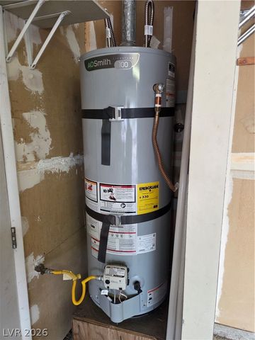 7725 Genzer Drive, Las Vegas, NV 89145