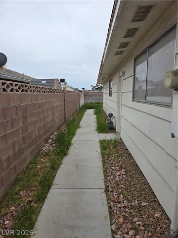 7725 Genzer Drive, Las Vegas, NV 89145