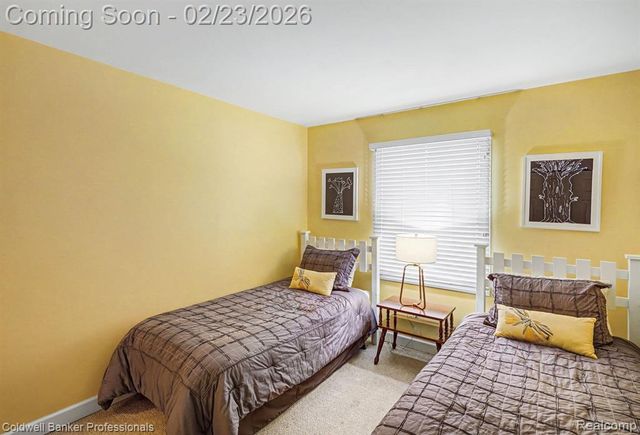 625 Rolling Hills Lane, Lapeer, MI 48446