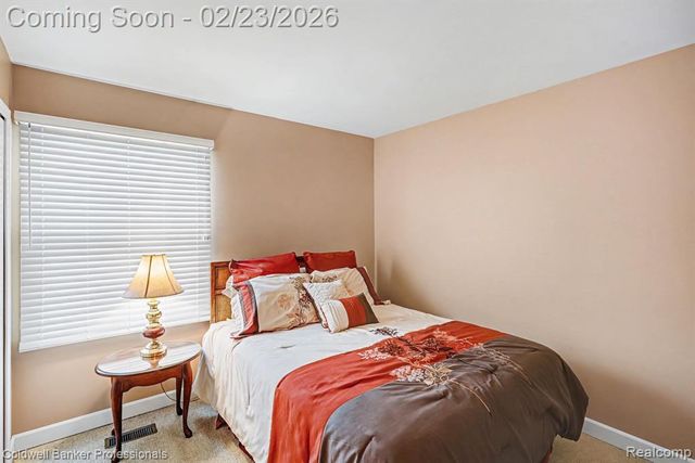 625 Rolling Hills Lane, Lapeer, MI 48446