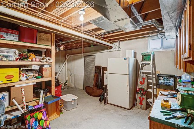 625 Rolling Hills Lane, Lapeer, MI 48446