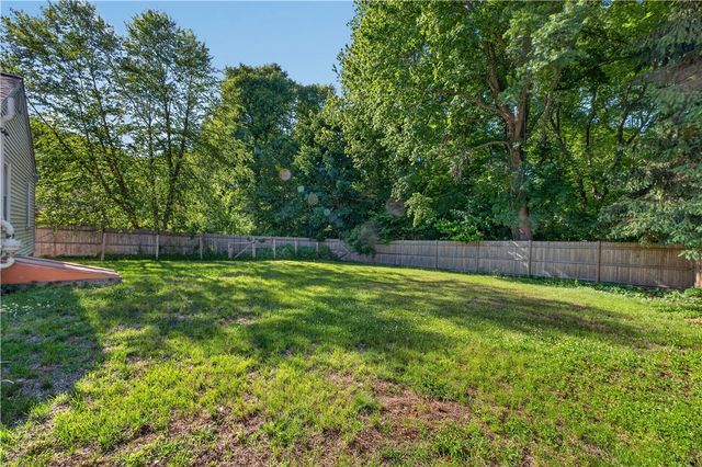 9 Milton Road, Barrington, RI 02806