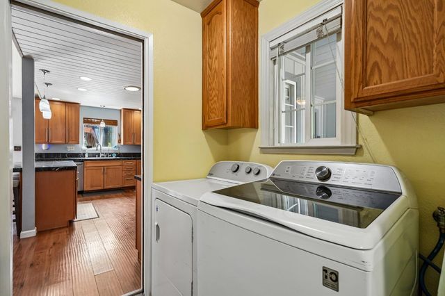 3611 Cambridge Rd, Cameron Park, CA 95682