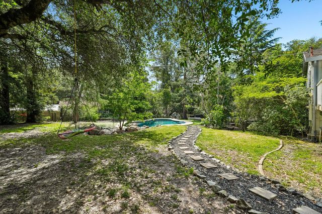 3611 Cambridge Rd, Cameron Park, CA 95682