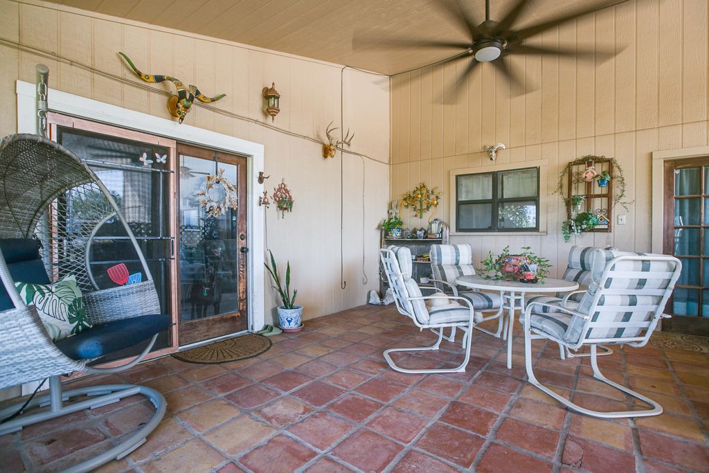Image 25 of property listing at 5490 S State Highway 208, San Angelo, TX 76903