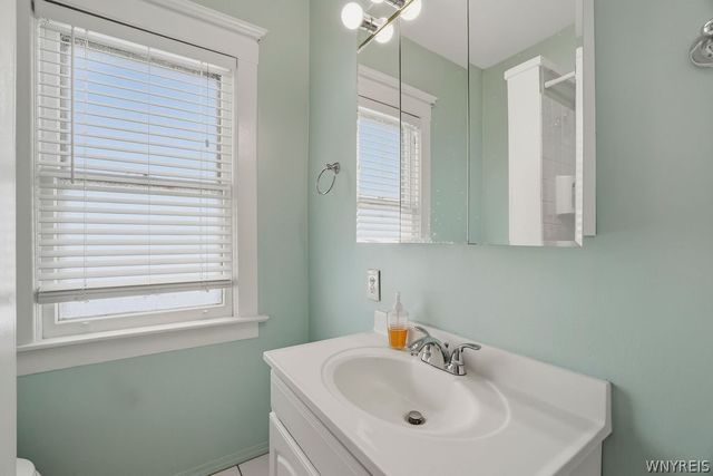 169 Claremont Avenue, Buffalo, NY 14222