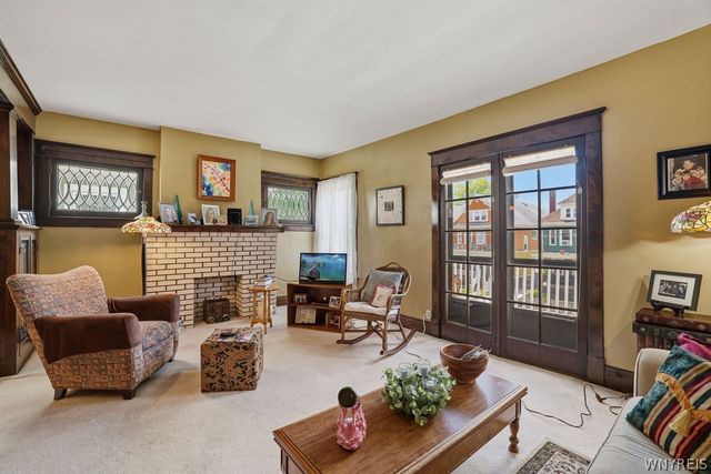 169 Claremont Avenue, Buffalo, NY 14222