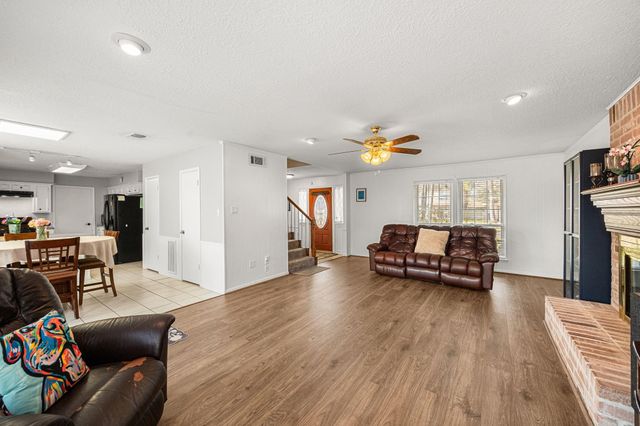 7023 Rosebrook Circle, Spring, TX 77379