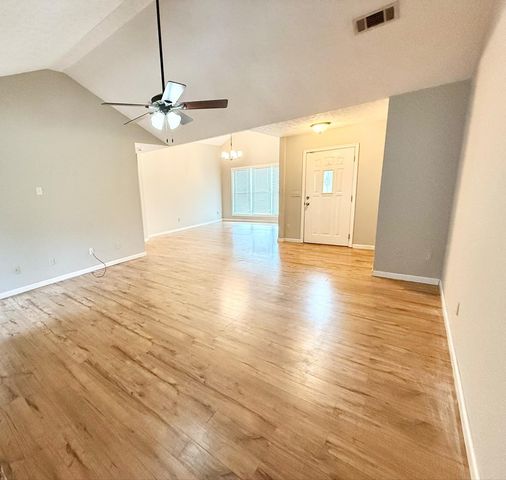 280 Owens Road, Fort Mitchell, AL 36856