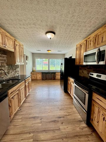280 Owens Road, Fort Mitchell, AL 36856