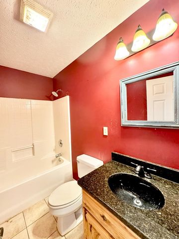 280 Owens Road, Fort Mitchell, AL 36856