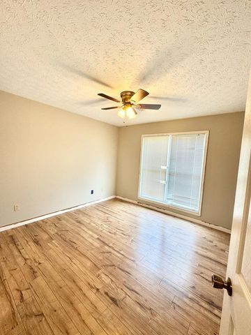 280 Owens Road, Fort Mitchell, AL 36856