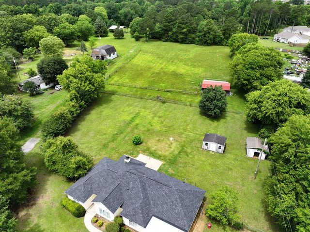 280 Owens Road, Fort Mitchell, AL 36856