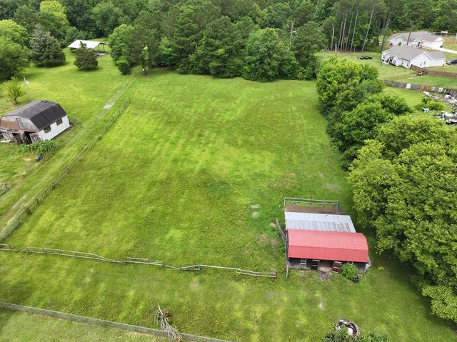 280 Owens Road, Fort Mitchell, AL 36856