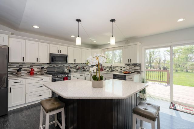 27780 Pratt Road, Richmond, MI 48062