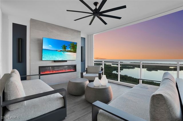 13945 Old Coast RD 1906, Naples, FL 34110