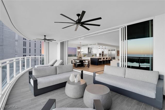 13945 Old Coast RD 1906, Naples, FL 34110