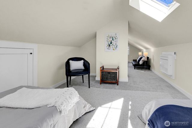 520 W Smith Street, Seattle, WA 98119