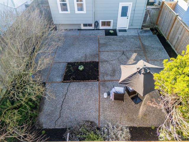 520 W Smith Street, Seattle, WA 98119